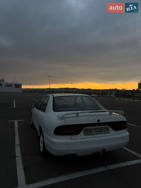 Седан Mitsubishi Galant 1993 в Одесі