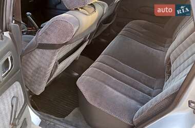 Седан Mitsubishi Galant 1988 в 
