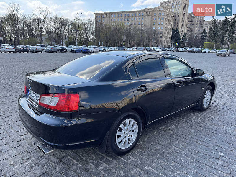 Седан Mitsubishi Galant 2008 в Пересічне