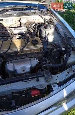 Лифтбек Mitsubishi Galant 1993 в Ильинцах