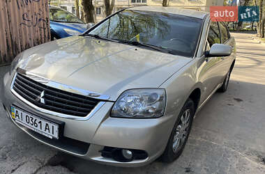 Седан Mitsubishi Galant 2009 в Києві