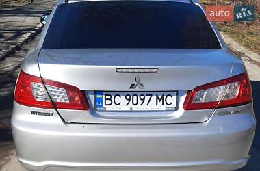 Седан Mitsubishi Galant 2009 в 