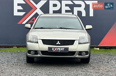 Седан Mitsubishi Galant 2009 в 