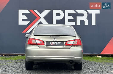 Седан Mitsubishi Galant 2009 в 