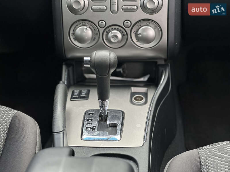 Седан Mitsubishi Galant 2009 в Львове