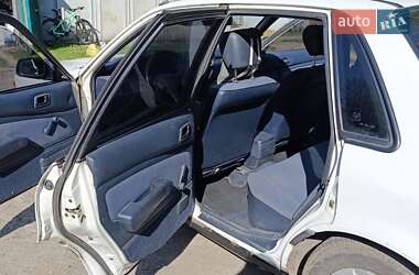 Седан Mitsubishi Galant 1993 в 