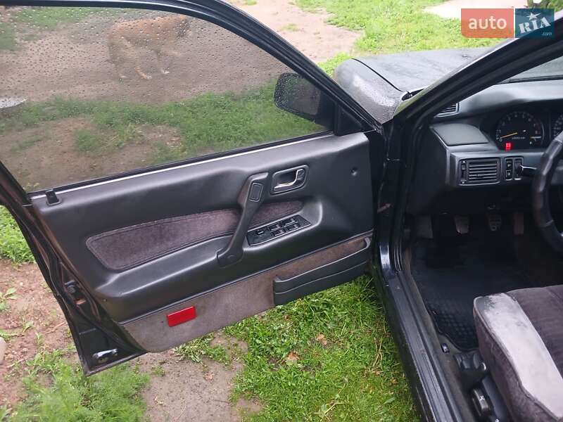 Седан Mitsubishi Galant 1991 в Гайсину