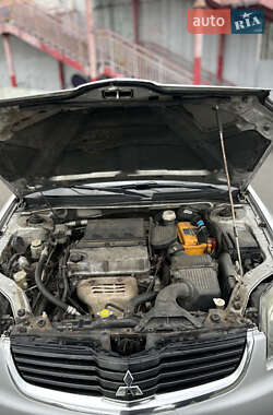 Седан Mitsubishi Galant 2006 в 