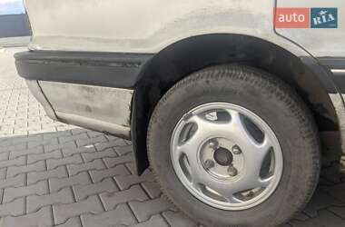 Седан Mitsubishi Galant 1988 в 