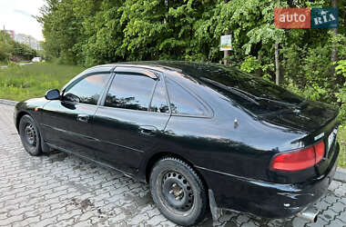 Лифтбек Mitsubishi Galant 1993 в 