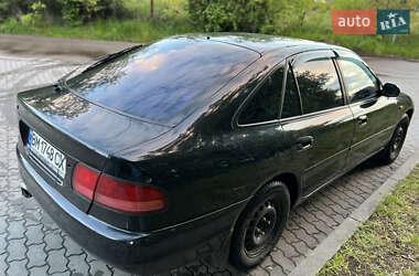 Лифтбек Mitsubishi Galant 1993 в 