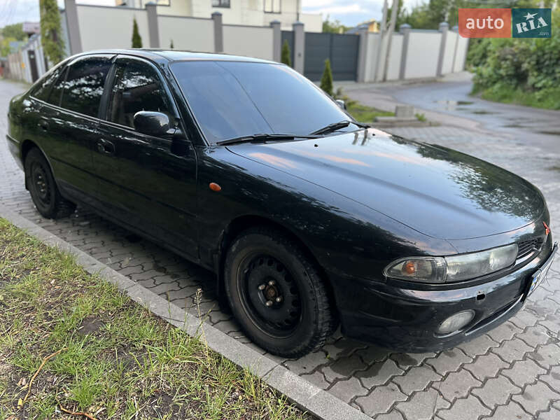 Лифтбек Mitsubishi Galant 1993 в Львове