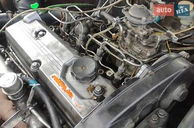 Седан Mitsubishi Galant 1988 в 
