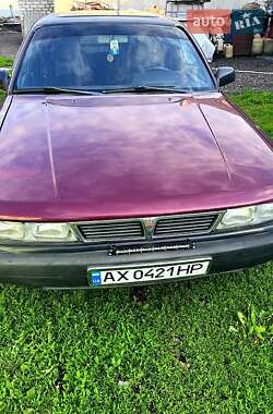 Ліфтбек Mitsubishi Galant 1992 в 