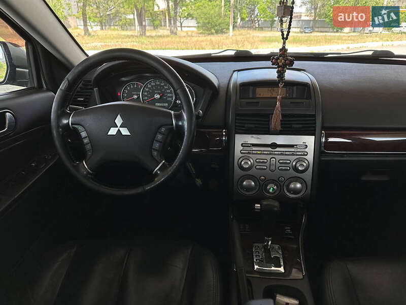 Седан Mitsubishi Galant 2008 в Днепре