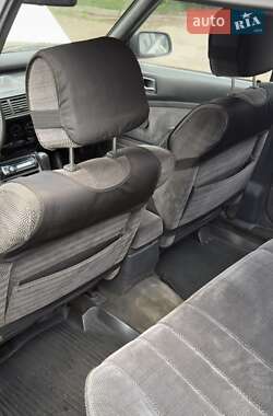 Седан Mitsubishi Galant 1988 в 