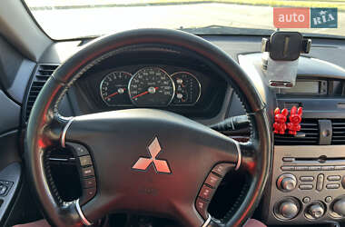 Седан Mitsubishi Galant 2009 в 