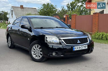 Седан Mitsubishi Galant 2009 в Владимире