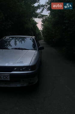 Седан Mitsubishi Galant 1988 в Одессе