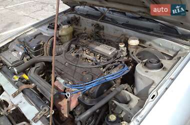 Лифтбек Mitsubishi Galant 1989 в 