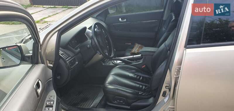 Седан Mitsubishi Galant 2006 в Киеве