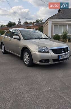 Седан Mitsubishi Galant 2009 в Ярмолинцах