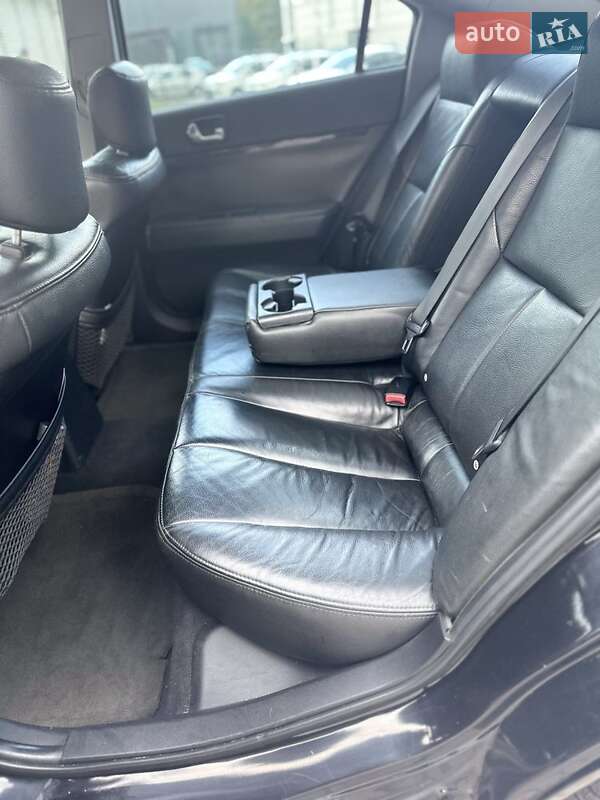 Седан Mitsubishi Galant 2009 в Киеве