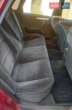 Седан Mitsubishi Galant 1988 в 