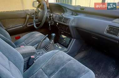 Седан Mitsubishi Galant 1988 в 