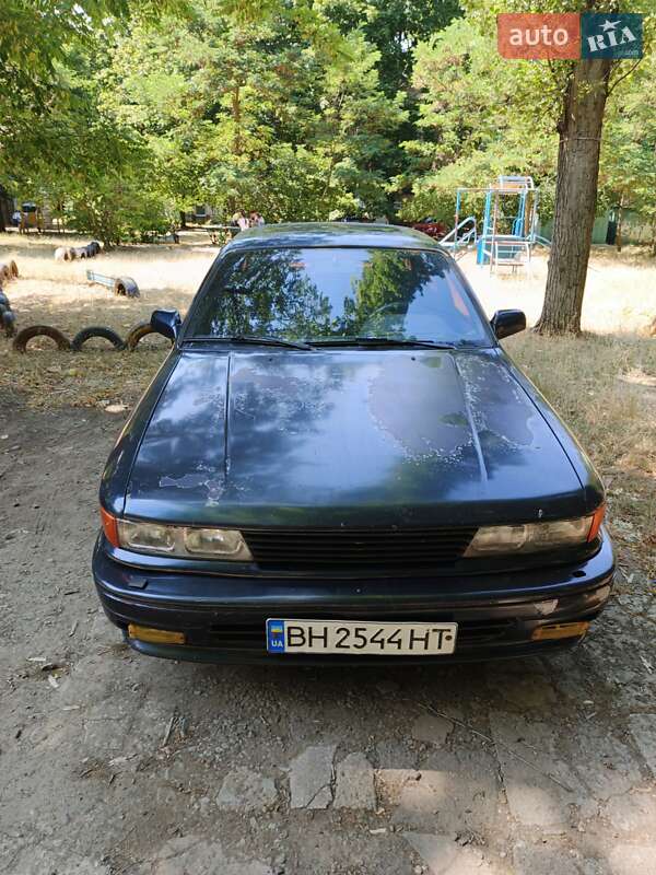 Лифтбек Mitsubishi Galant 1989 в Одессе