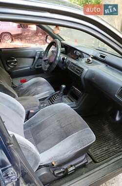 Лифтбек Mitsubishi Galant 1989 в 