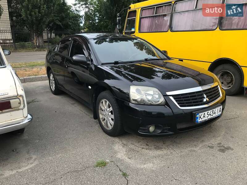 Mitsubishi Galant 2008