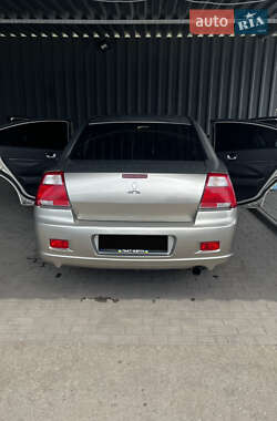 Седан Mitsubishi Galant 2006 в 