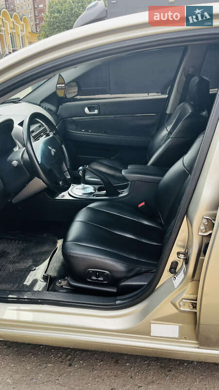 Седан Mitsubishi Galant 2006 в Краматорске