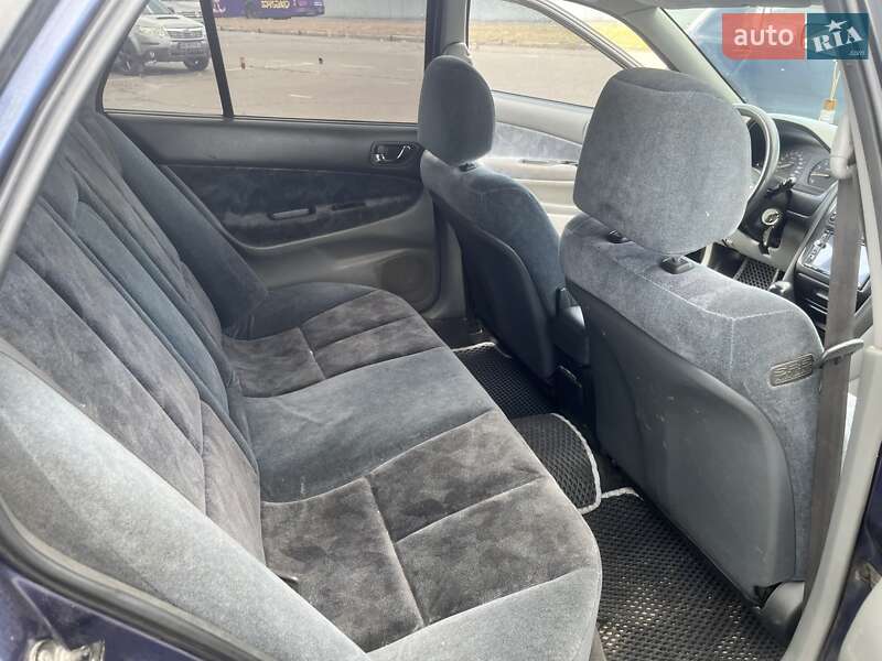 Універсал Mitsubishi Galant 1997 в Києві