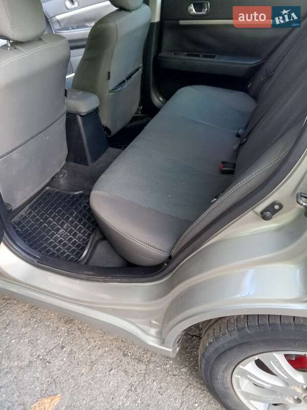 Седан Mitsubishi Galant 2009 в Хмельницком