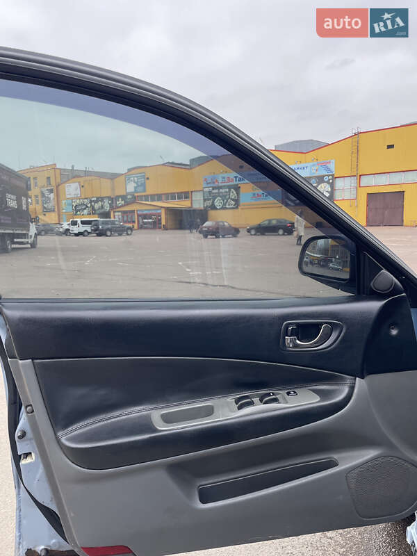 Седан Mitsubishi Galant 1999 в Житомире