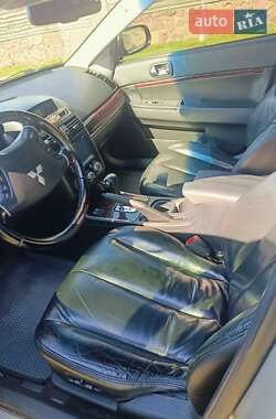 Седан Mitsubishi Galant 2009 в 