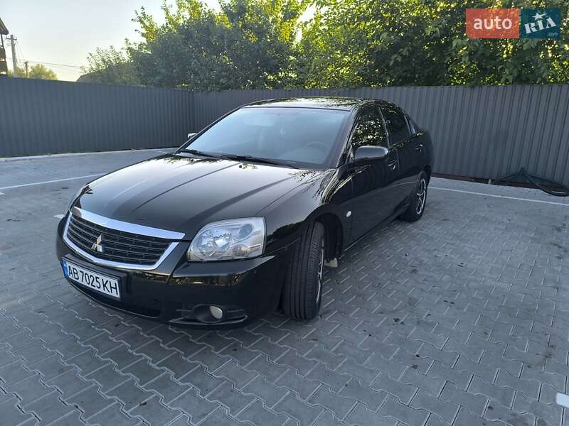 Седан Mitsubishi Galant 2008 в Виннице