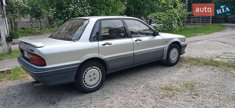 Mitsubishi Galant 1988