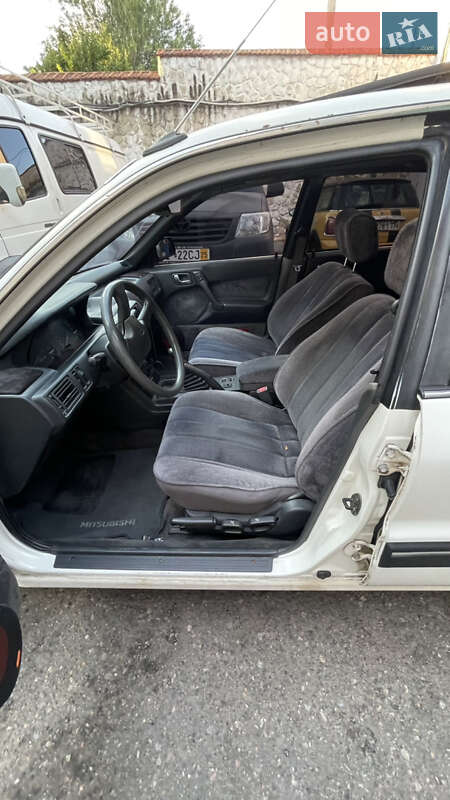 Лифтбек Mitsubishi Galant 1991 в Одессе