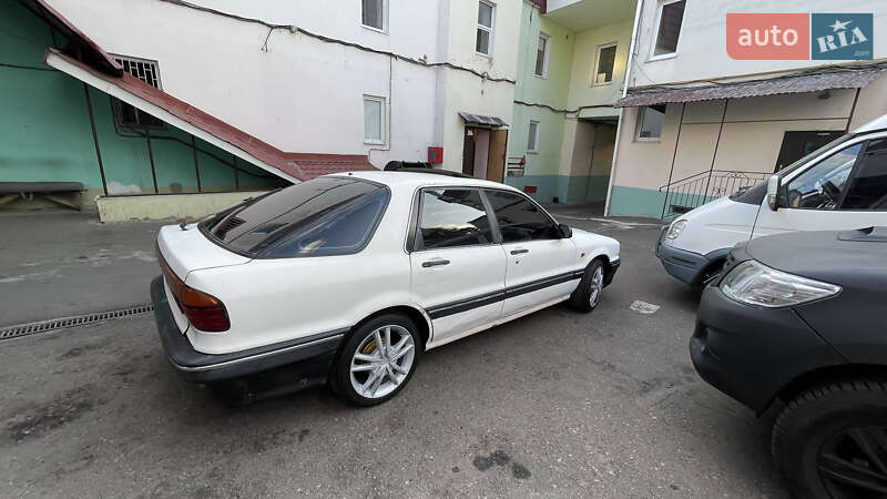 Лифтбек Mitsubishi Galant 1991 в Одессе