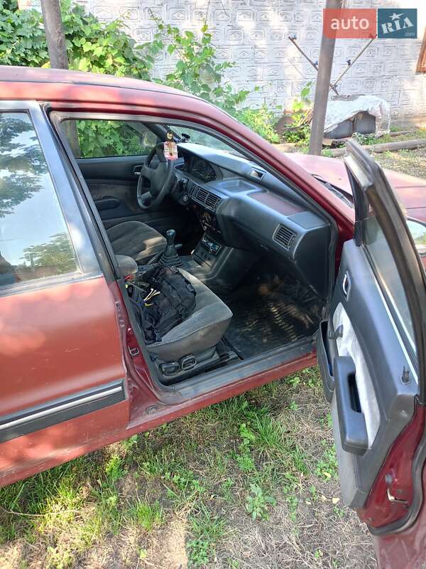 Седан Mitsubishi Galant 1991 в Драбове