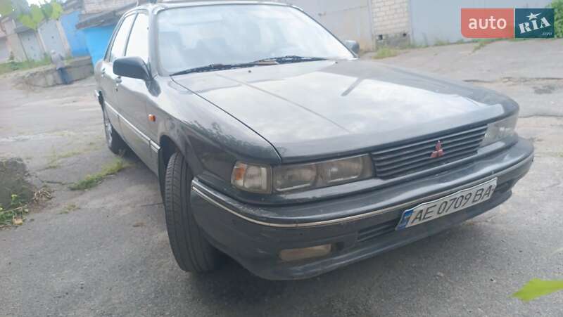 Седан Mitsubishi Galant 1991 в Днепре