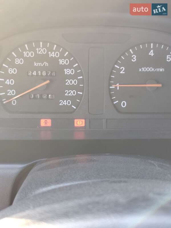 Седан Mitsubishi Galant 1997 в Одессе