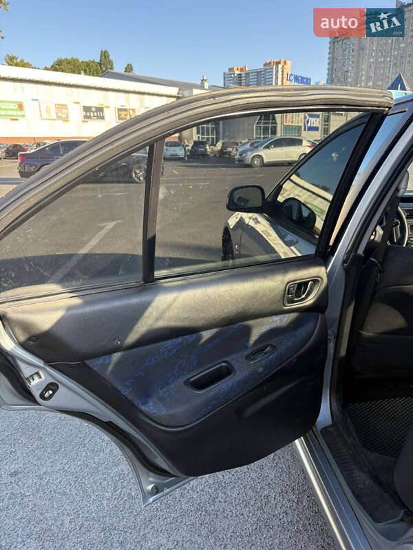 Седан Mitsubishi Galant 2003 в Одессе