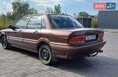 Седан Mitsubishi Galant 1988 в 