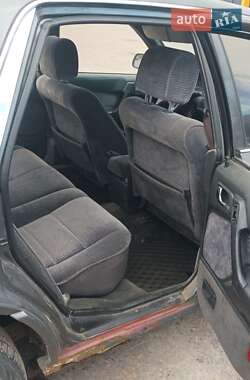 Лифтбек Mitsubishi Galant 1992 в 