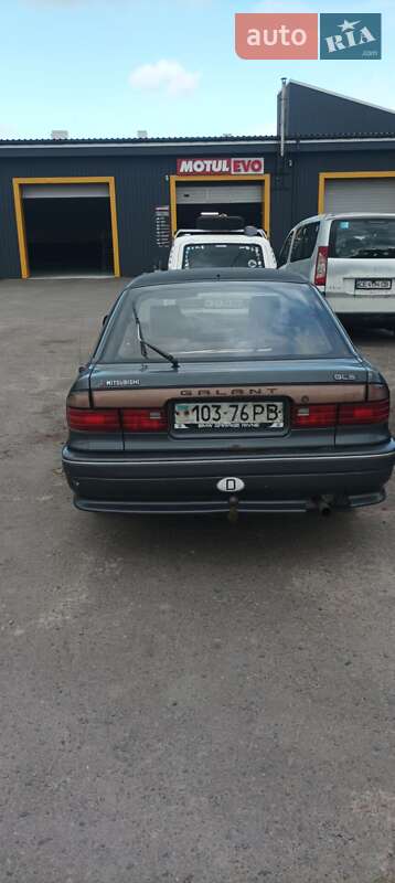 Лифтбек Mitsubishi Galant 1992 в Ровно