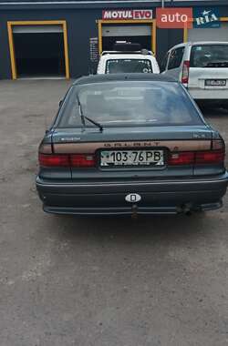 Лифтбек Mitsubishi Galant 1992 в 